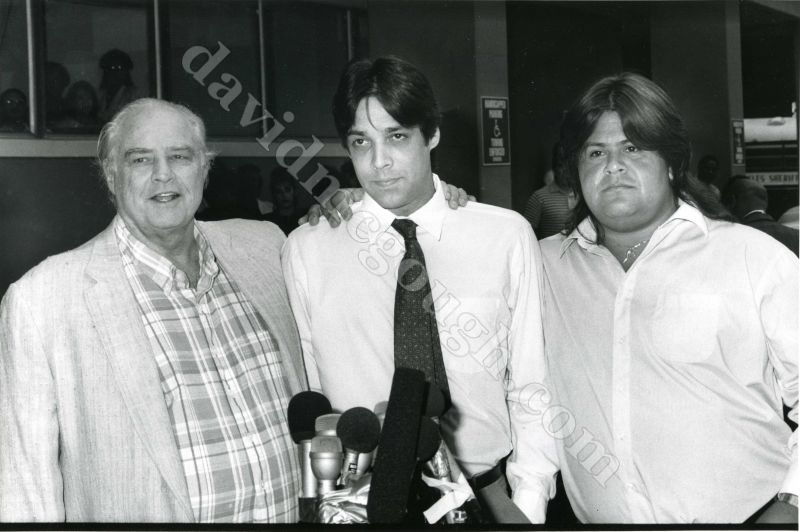 Marlon Brando with sons, Christian and Miko 1990 LA.jpg